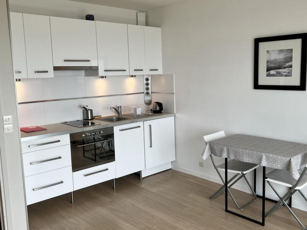 Studio En Centre-Ville De Cabourg Avec Balcon Et Parking - Fr-1-487-345 Экстерьер фото