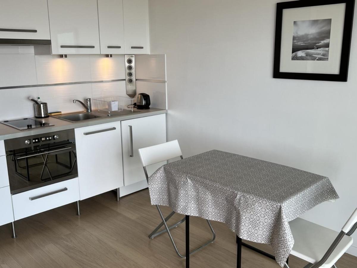 Studio En Centre-Ville De Cabourg Avec Balcon Et Parking - Fr-1-487-345 Экстерьер фото